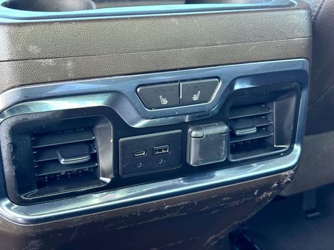 Used 2021 GMC Sierra 2500 Denali w/ Denali Ultimate Package image 22