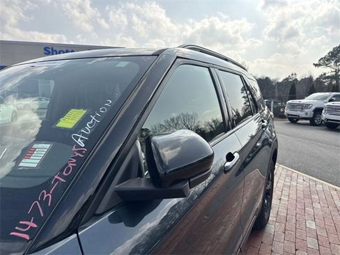 Used 2022 Ford Explorer Timberline w/ Timberline Technology Package image 5