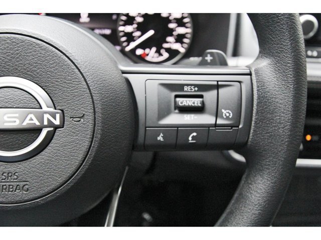 Used 2024 Nissan Rogue S AWD/4WD image 21