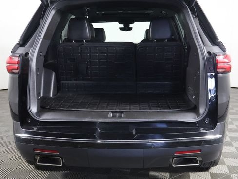 Used 2024 Chevrolet Traverse High Country w/ LPO, Cargo Package AWD/4WD image 22