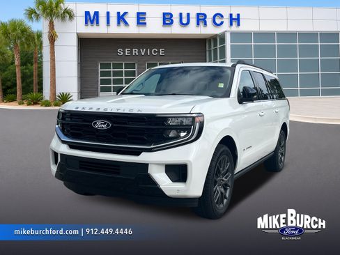 New 2027 Ford Expedition Max Platinum w/ Driver's Package RWD image 1