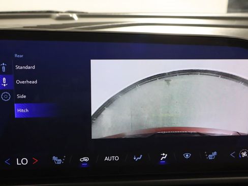 Used 2024 Chevrolet Equinox EV RS w/ LPO, Trailering Package image 40