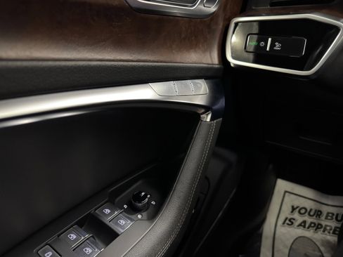 Used 2019 Audi A6 3.0T Premium Plus w/ Premium Plus Package image 6