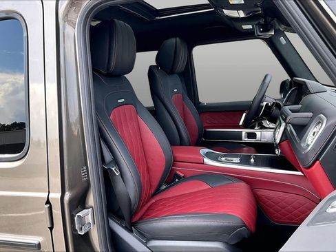 Used 2026 Mercedes-Benz G 63 AMG 4MATIC image 9