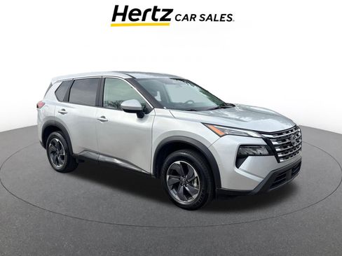 Used 2025 Nissan Rogue SV image 1