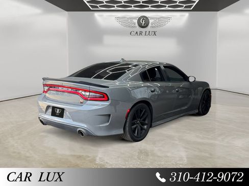 Used 2019 Dodge Charger Scat Pack w/ Stars & Stripes Edition RWD image 5