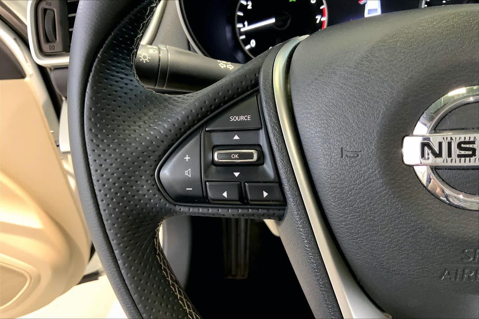 Used 2020 Nissan Maxima 3.5 SL w/ Floor Mat Group FWD image 23