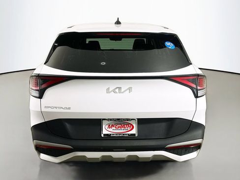 Certified 2023 Kia Sportage EX FWD image 18