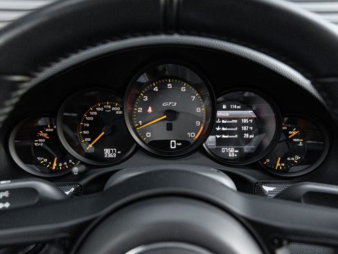 Certified 2018 Porsche 911 GT3 image 20