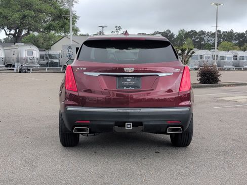 Used 2017 Cadillac XT5 FWD image 4