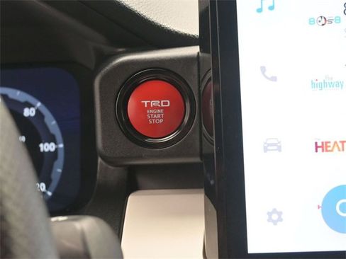 Used 2024 Toyota Tacoma TRD Off-Road image 7