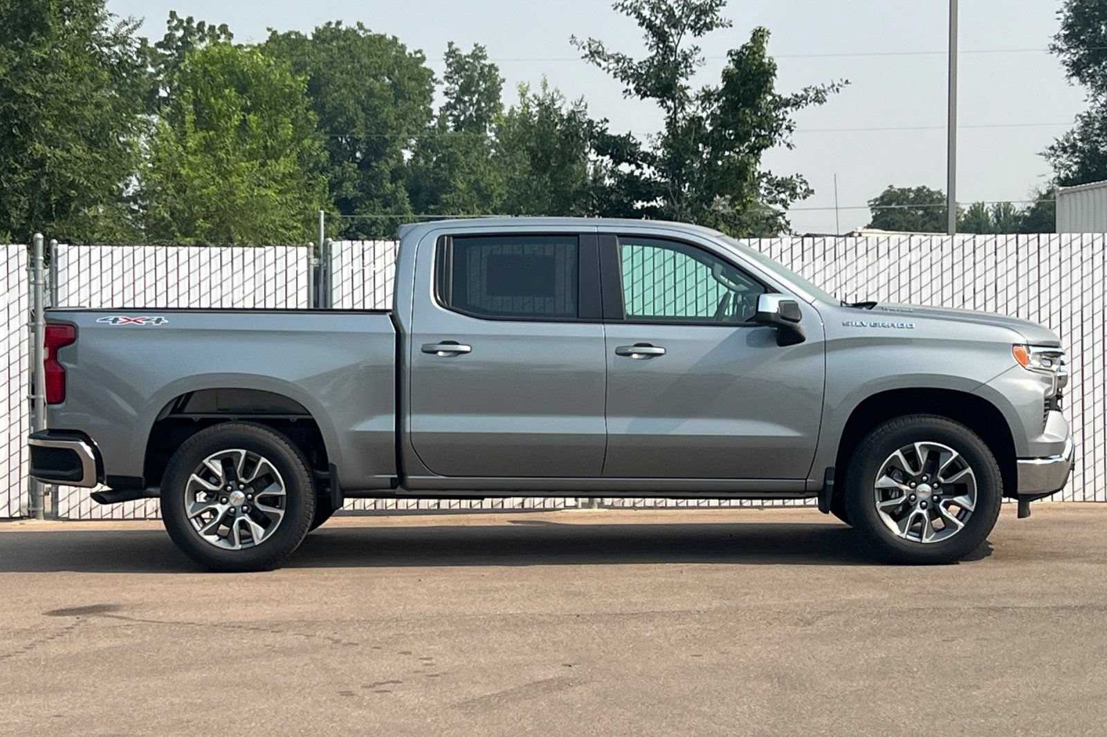 New 2026 Chevrolet Silverado 1500 Custom Trail Boss AWD/4WD image 3