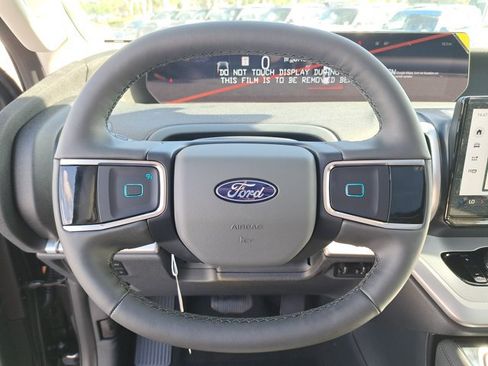 New 2026 Ford Expedition Active RWD image 28