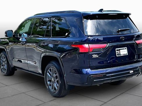 Certified 2025 Toyota Sequoia Platinum AWD/4WD image 12