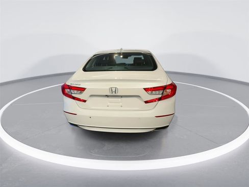 Used 2021 Honda Accord EX-L image 6