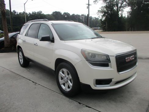 Used 2015 GMC Acadia SLE FWD image 10