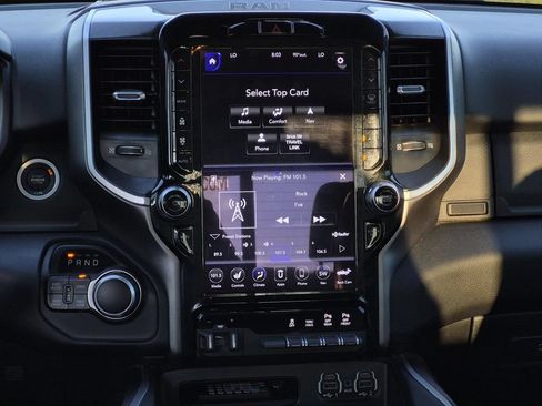 Used 2020 RAM 1500 Big Horn AWD/4WD image 16