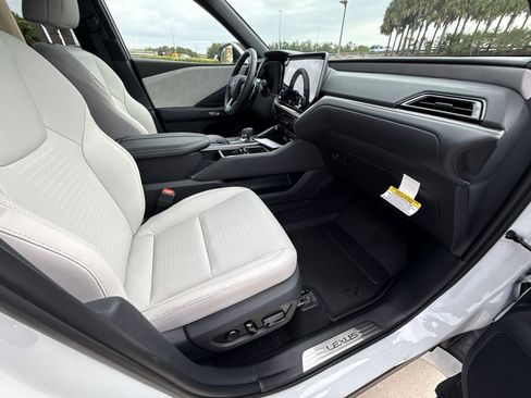 New 2026 Lexus TX 350 AWD image 15