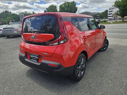 Used 2020 Kia Soul EX FWD image 5