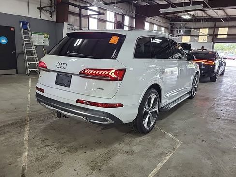 Used 2023 Audi Q7 3.0T Prestige AWD/4WD image 2