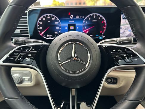 Used 2024 Mercedes-Benz GLE 450 4MATIC image 24