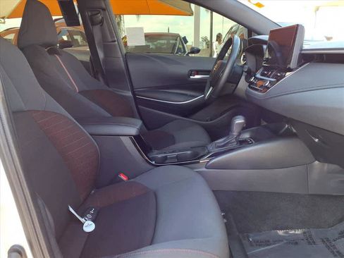 Certified 2024 Toyota Corolla SE image 22
