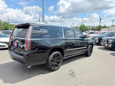 Used 2015 Cadillac Escalade ESV Premium AWD/4WD image 7