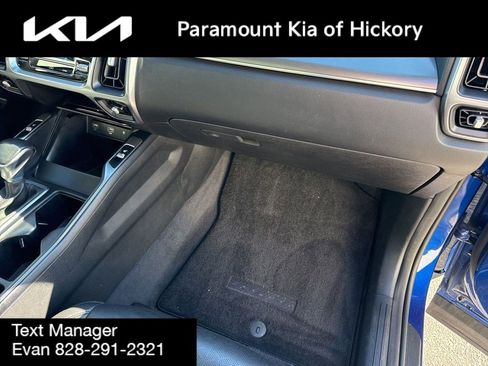 Used 2023 Kia Sorento S w/ Panoramic Sunroof Package image 37