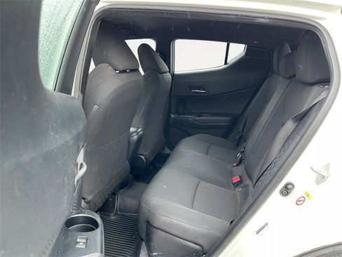 Used 2018 Toyota C-HR XLE image 13