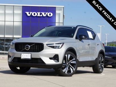 Certified 2025 Volvo XC40 B5 Plus