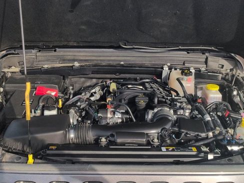 Used 2023 Jeep Wrangler Sport S image 23