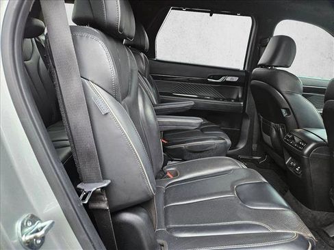 Used 2023 Hyundai Palisade Calligraphy FWD image 17