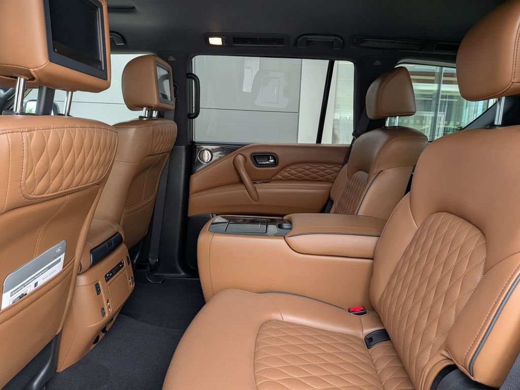 Used 2021 INFINITI QX80 Sensory w/ Cargo Package RWD image 15