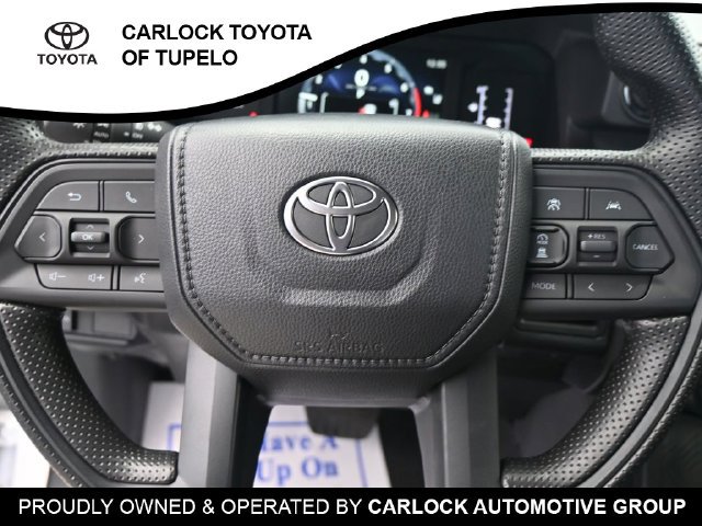 Used 2025 Toyota Tacoma SR5 AWD/4WD image 18
