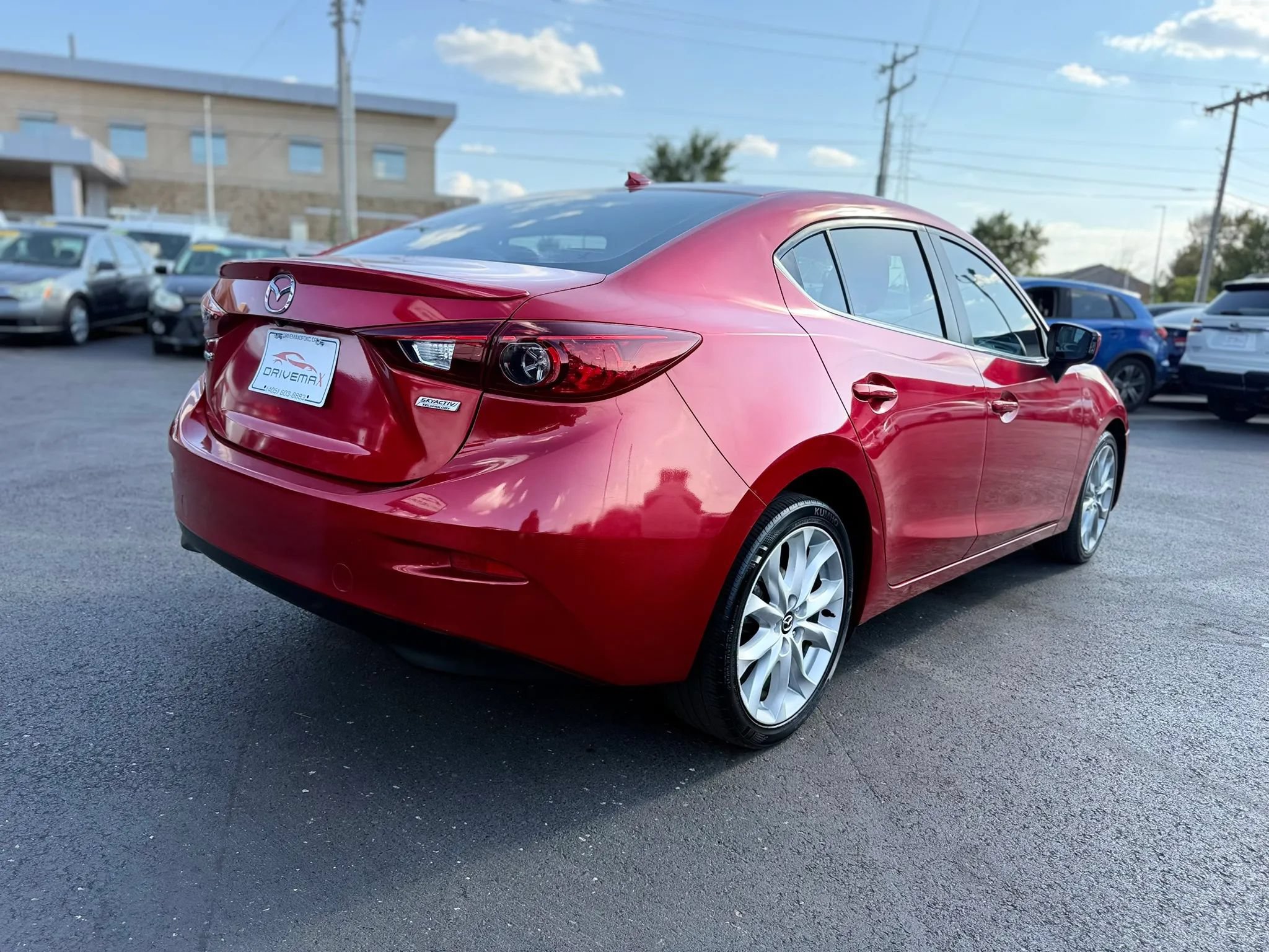 Used 2015 MAZDA MAZDA3 s Touring FWD image 3