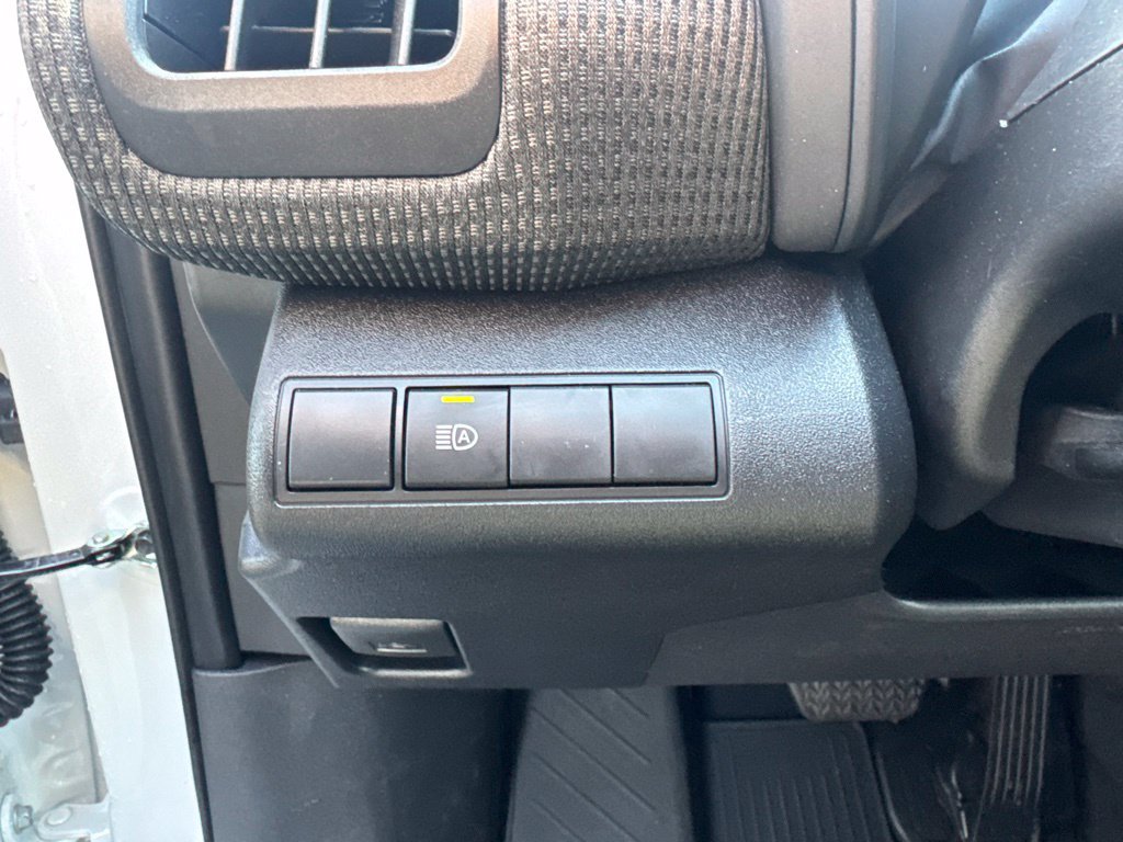 Certified 2025 Subaru Solterra AWD/4WD image 19
