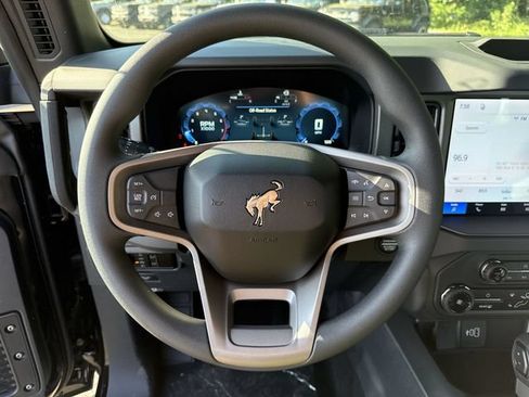 Used 2026 Ford Bronco 2-Door AWD/4WD image 13