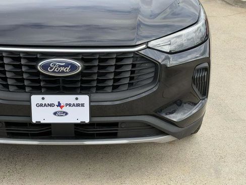 Certified 2024 Ford Escape Active FWD image 10