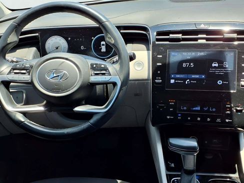 Certified 2022 Hyundai Tucson SEL w/ Convenience Package FWD image 10