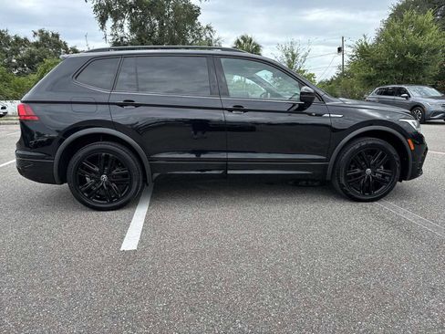 Used 2022 Volkswagen Tiguan SE R-Line AWD/4WD image 7