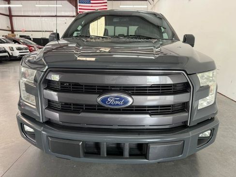 Used 2017 Ford F150 Lariat RWD image 5