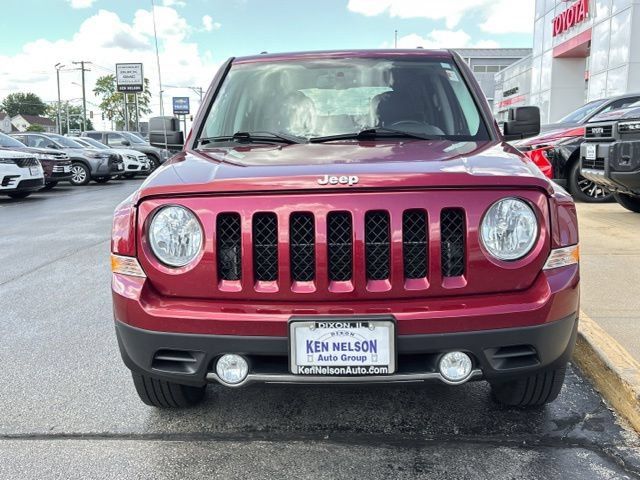 Used 2017 Jeep Patriot High Altitude AWD/4WD image 2