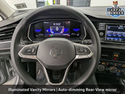 Used 2023 Volkswagen Jetta SE w/ Panoramic Sunroof Package FWD image 25