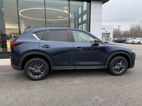 Used 2019 MAZDA CX-5 Touring image 2