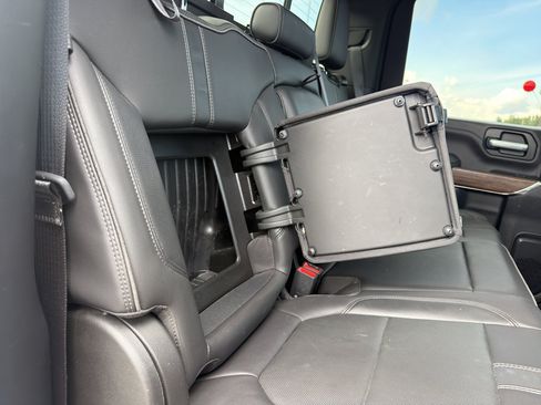 Used 2020 Chevrolet Silverado 2500 High Country AWD/4WD image 30