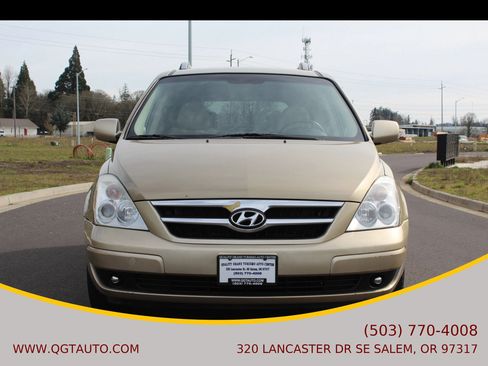 Used 2007 Hyundai Entourage GLS image 8
