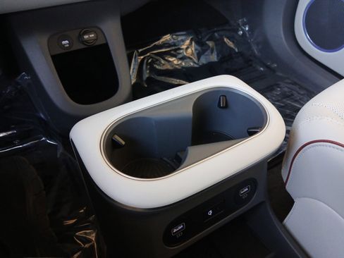 Used 2023 Hyundai Ioniq 5 SEL w/ Cargo Package image 20