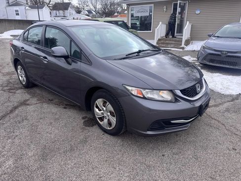 Used 2013 Honda Civic LX image 3