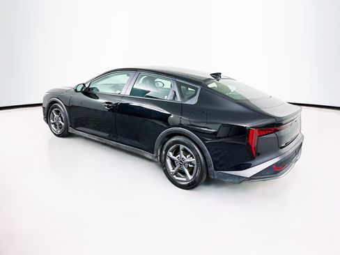 Used 2025 Kia K4 LXS image 5