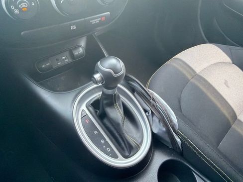 Used 2015 Kia Soul + w/ Eco Package FWD image 15